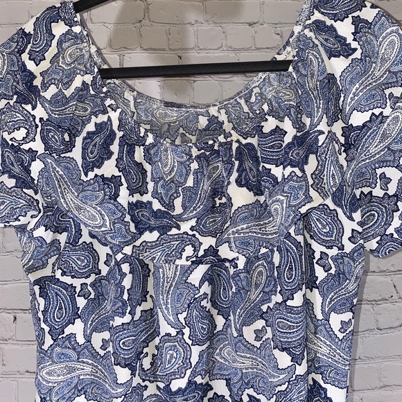 Women’s Ruffled Tunic Top - Picture 4 of 4